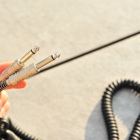 1-2pcs 1/4 in Guitar Music Audio Cable Jack Coiled Or Straight Black - Picture 5 of 12